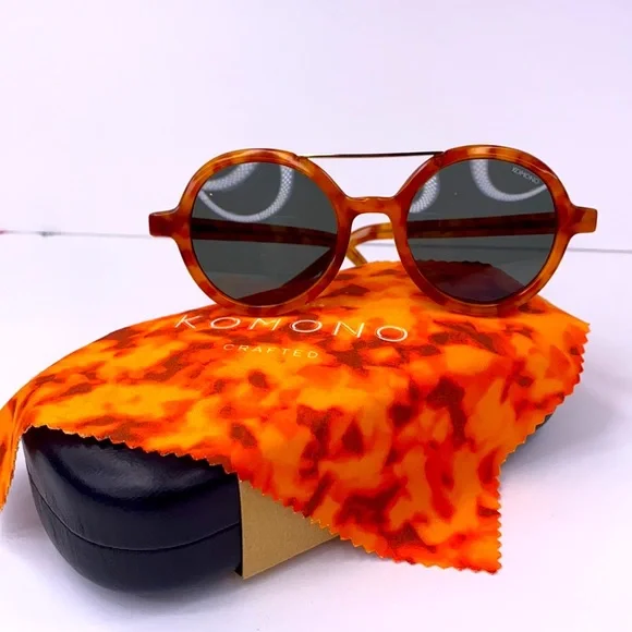 New KOMONO Vivien Caramel Demi NewSunglasses tortoise